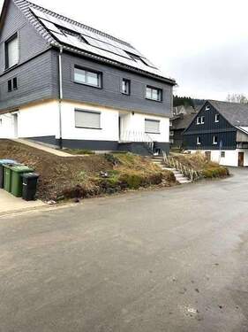 Hausansicht-2 - 2 Zimmer Etagenwohnung zum Kaufen in Winterberg