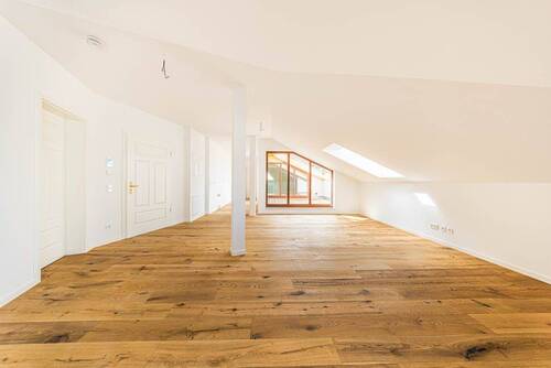 Wohn-/Essbereich - Altbau-Charme trifft moderne Ausstattung