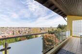 Balkon und Ausblick EG - Wohn-Geschäftshaus in Karlsruhe