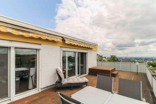 Terrasse hinten - 