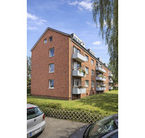 Mehrfamilienhaus mit 16 Einheiten, Balkonen & 11 PKW-Stellplätzen in St. Gertrud - Lübeck