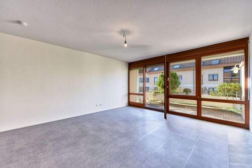 Wohnen v. rechts - 3 Zimmer Etagenwohnung in Ludwigsburg