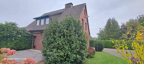 Blick von Süden zur Terrassenseite - Einfamilienhaus mit 150,00 m² in Buxtehude zum Kaufen