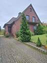 Zufahrt - Hauseingang - 
