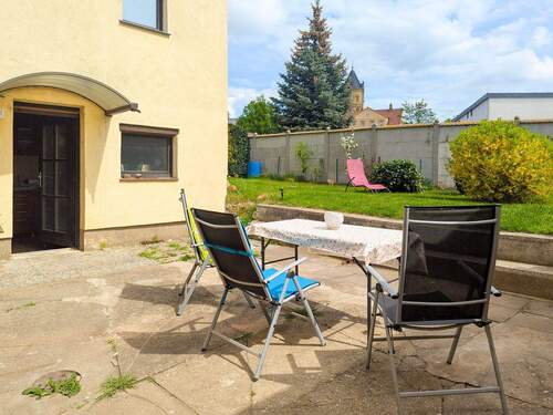 Terrasse vor dem Haus - 