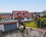 Vorderansicht - 7 Zimmer Einfamilienhaus in Baunatal