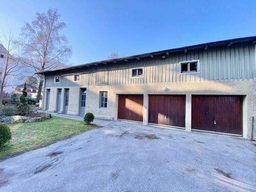 Nebengebäude mit Kellerabteile.jpeg - 