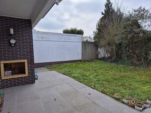 Terrasse mit Außenkamin - 