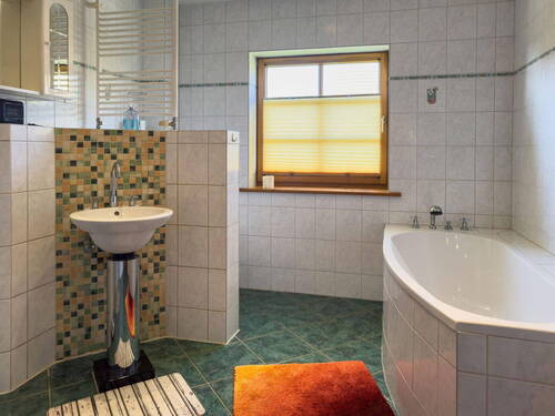 Vollbad mit Badewanne - 