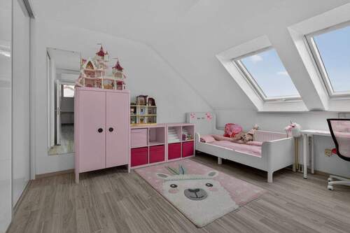 Schlafzimmer - Etagenwohnung mit 69,00 m&sup2; in Karlsruhe / Grünwinkel zum Kaufen