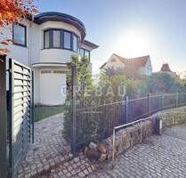 Befristet: A+-Neubau im oberen Treppenviertel! 4-5-Zi.-Einfamilienhaus mit herrlichem (Elb-)Blick - Hamburg Blankenese