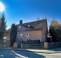 Einfamilienhaus mit Einliegerwohnung und großem Grundstück in Salzgitter-Gebhardshagen