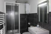 neues Badezimmer - 2 Zimmer Einfamilienhaus in Hannover