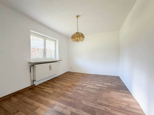 Kinderzimmer/Büro - 