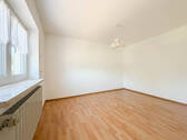 Kinderzimmer/Büro - 