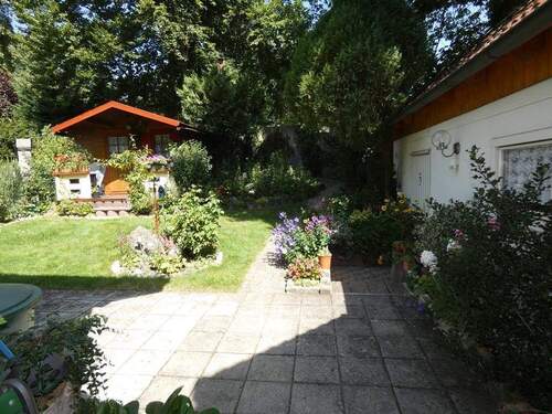 Sehr privat angelegter Garten - 