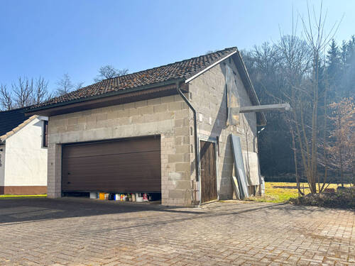 Garage - 
