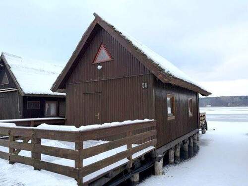 Hausansicht - Bootshaus am Inselsee - 198.000,00&nbsp;EUR Kaufpreis, ca.&nbsp; 40,00&nbsp;m&sup2;&nbsp;Wohnfl&auml;che