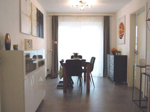 Eßplatz (Einrichtungsbeispiel).JPG - 