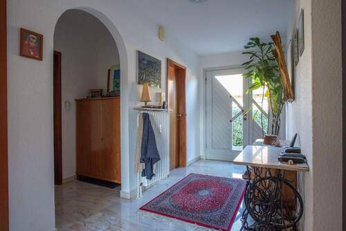 Diele - 4 Zimmer Etagenwohnung in Nidderau