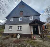 Charmantes Fachwerkhaus mit großem Grundstück - Siegen Breitenbach