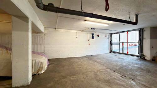 Einfahrtstor - Garage, Stellplatz zum Kaufen in Nürnberg