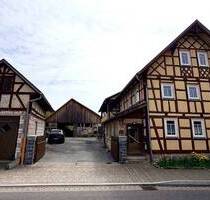 Charmantes Wohnhaus mit Scheune und großem Garten - Bad Colberg-Heldburg / Holzhausen