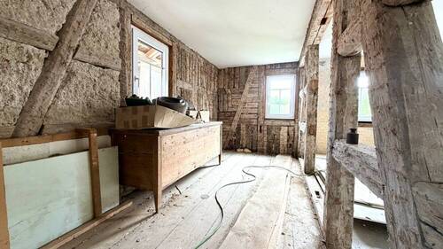 weitere Zimmer im OG zum Ausbau - 