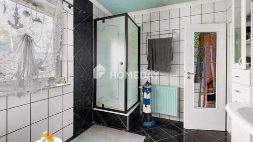 1. OG Badezimmer 2 - 