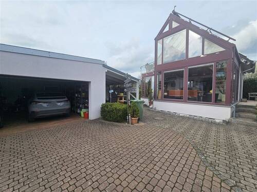 Doppelgarage & Wintergarten - 
