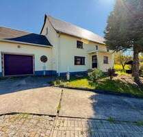 Zweifamilienhaus mit gepflegten Garten unweit von Löbau - Rosenbach Herwigsdorf