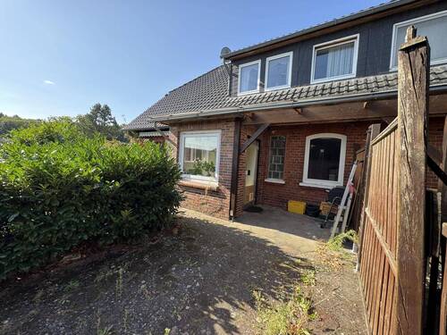 Innenhof / Wohnung EG - 