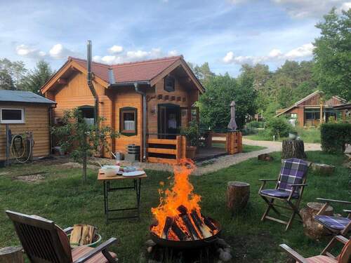 Garten Feuerstelle - Einfamilienhaus mit 126,00 m&sup2; in Borkheide zum Kaufen