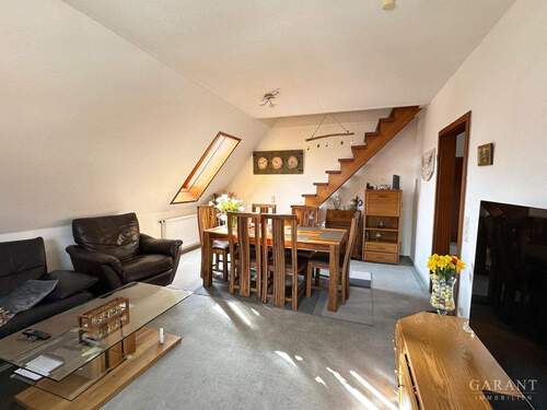 Wohn-Esszimmer - Gepflegte 3 Zimmer-Wohnung mit Ausbaupotential!