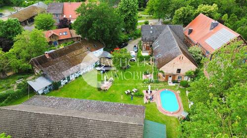 Gesamt Hof - 1 Zimmer Hotel, Pension, Gasthof zum Kaufen in Clenze / Beseland