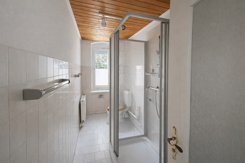 Helles Tageslichtbad - 