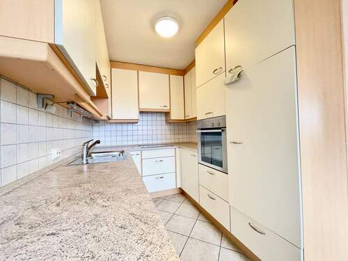 Küche mit EBK - 4 Zimmer Etagenwohnung in Grenzach-Wyhlen