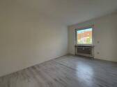 Freundliches Kinder-/Arbeitszimmer 1 - 
