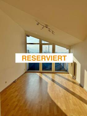 RESERVIERT - RESERVIERT: Perfekte erste Eigentumswohnung mit schöner Fernsicht und Top-Lage