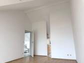 Wohnraum - 2 Zimmer Etagenwohnung in Jena