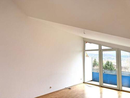 Wohnraum - Etagenwohnung mit 51,20 m&sup2; in Jena zum Kaufen