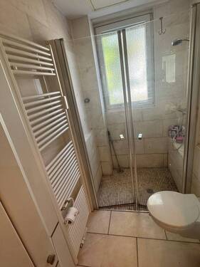 Bad - 2 Zimmer Etagenwohnung in Berlin