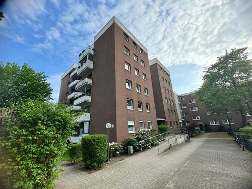 Objekt - Vermietete 2-Zimmer-Eigentumswohnung mit Balkon und PKW-Stellplatz in Bad SchwartauCleverbrück