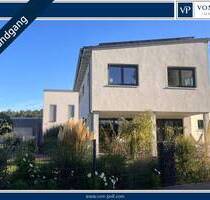 Familienfreundliches Traumhaus mit Pool und Photovoltaik - Geldersheim