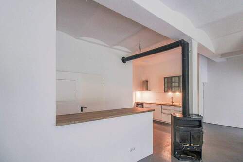 Theke mit Blick in die Küche mittlere Wohnung - 