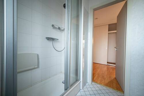 Große Dusche - 