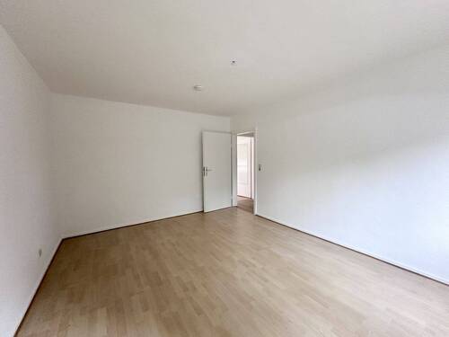 Schlafzimmer - 3 Zimmer Etagenwohnung in Kaiserslautern