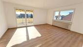 Wohnzimmer - 3 Zimmer Etagenwohnung zur Miete in Osnabrück