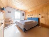 Schlafzimmer1 - 