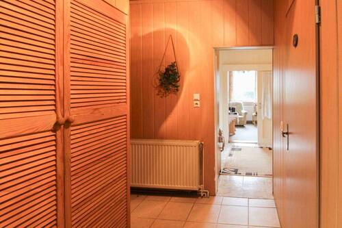 Flur(1) - 